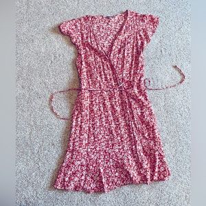 Abercrombie Flutter Sleeve Wrap Dress, size large Tall